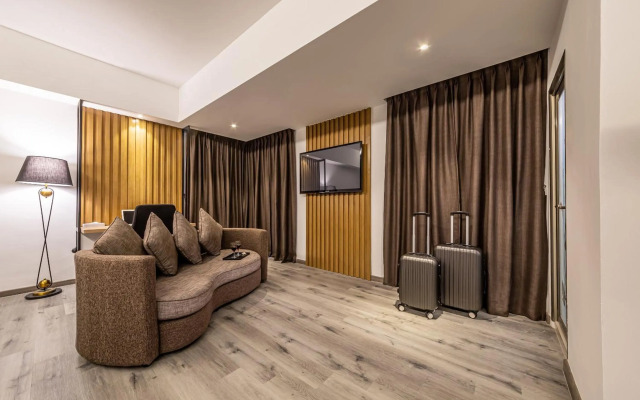 Thy Executive Hotel