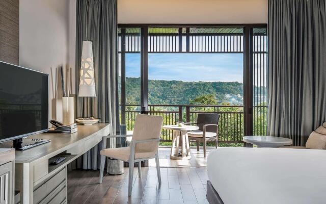 Pullman Phuket Arcadia Naithon Beach