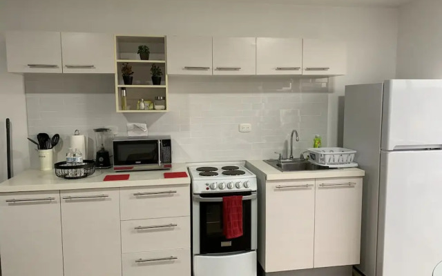 New Cozy Apartment, Zona 4