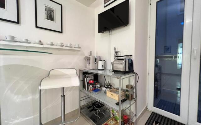 Vienna Design Apartment - Netflix & Coffee-Bar & Parking - nahe Schloss Schönbrunn