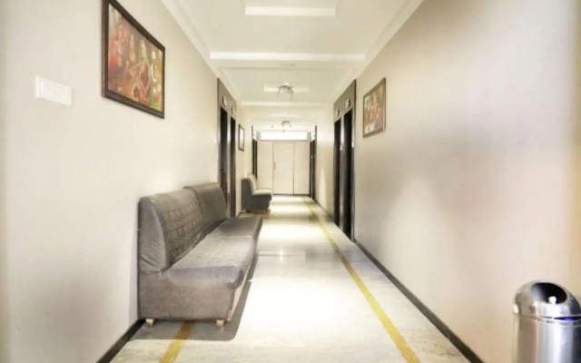 Lumbinis Grand Hotel