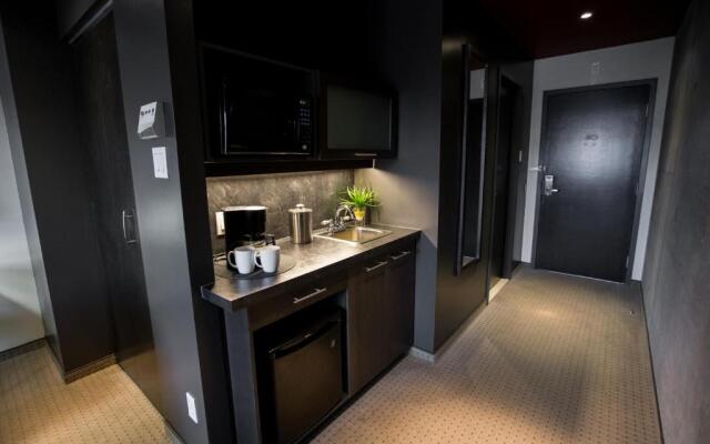 Grand Times Hotel Quebec City Airport
