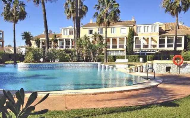 La Adela