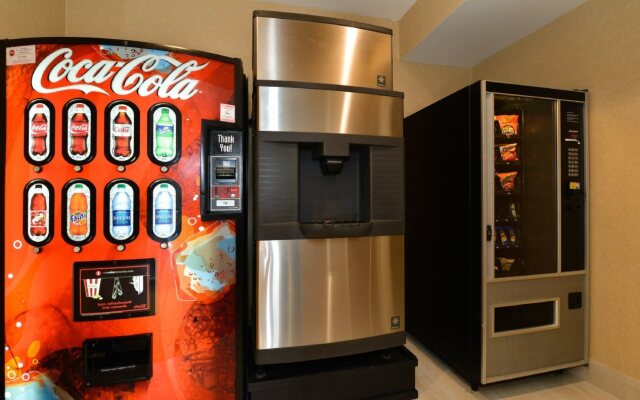 Holiday Inn Express Hotel & Suites Petersburg-Dinwiddie by IHG