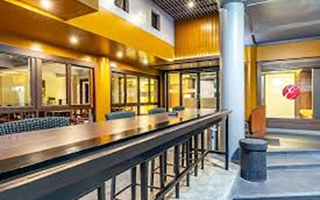 Отель Eastiny Inn