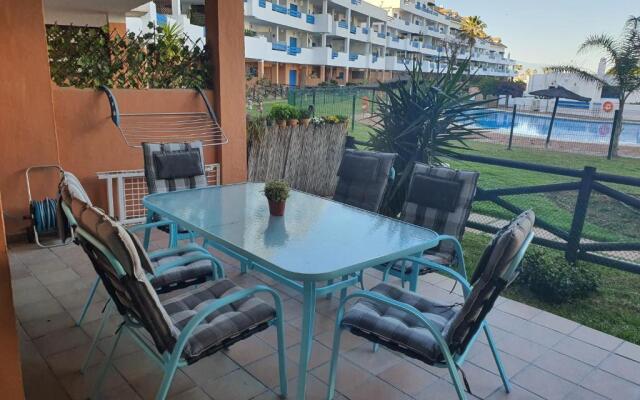 Duquesa Suites Golf and Gardens