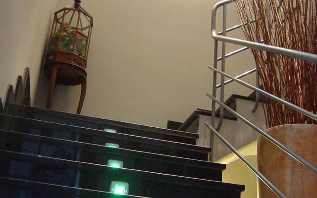 Hotel Midama