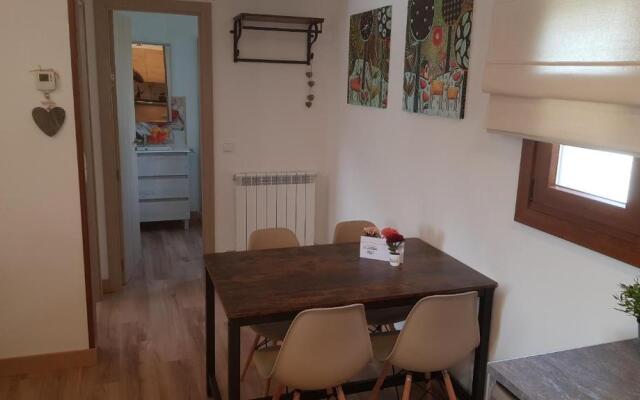 Apartamentos La Glera Biescas