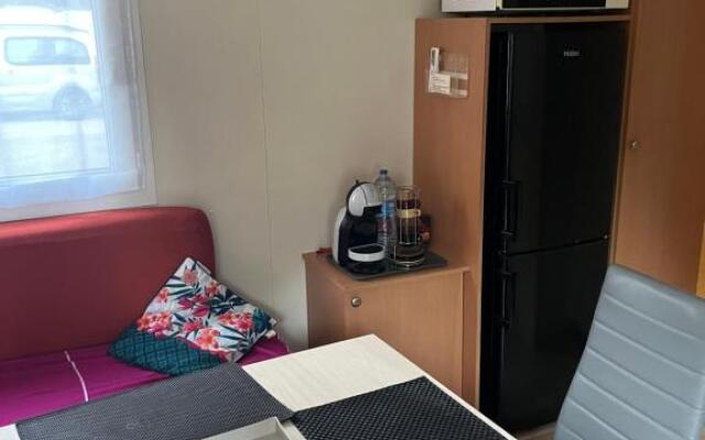 Mobilhomme bungalow 6 personnes villeneuve loubet marina baie des anges