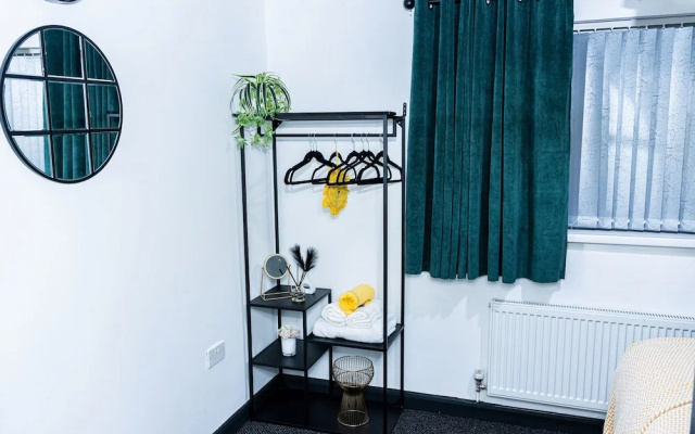 Cosy 2bedroom House-perfect for Long & Short Stay