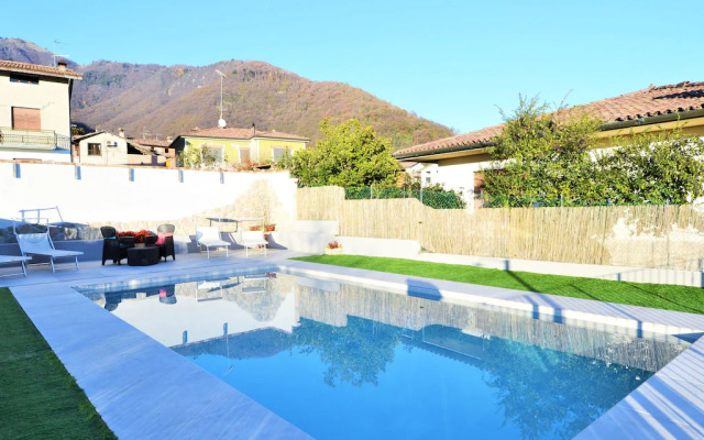 Stellar Apartment in Miane With Shared Swimming Pool