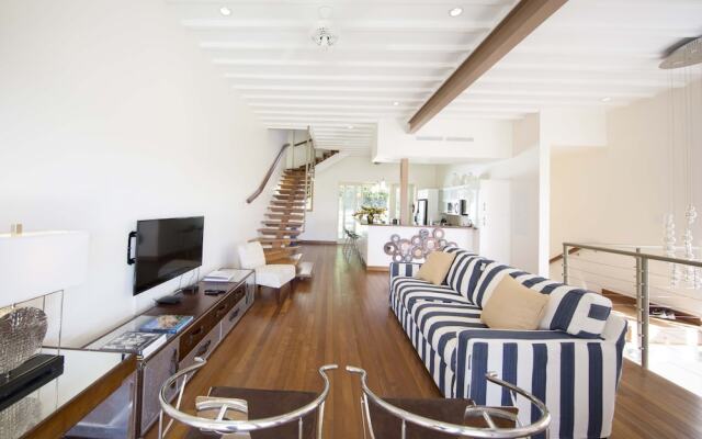 "zenbreak Hillside Loft #5"