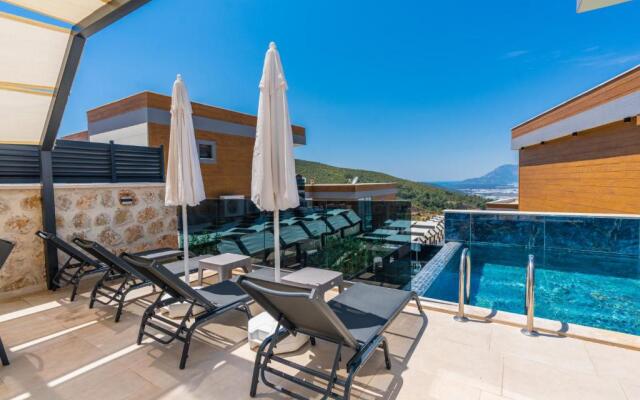 Miel Suites-2 Luxury Villa with Private Pool