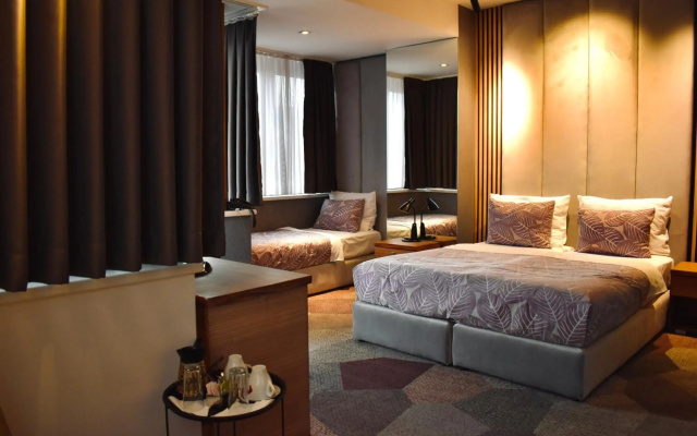 Hecco Deluxe Hotel