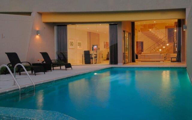 The Dragon Hotel & Resort & Sea Loft Chalets