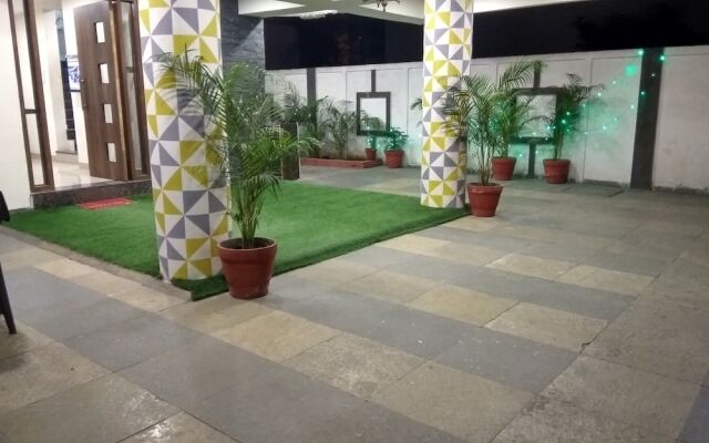JK Rooms 116 Hotel Taha Pride