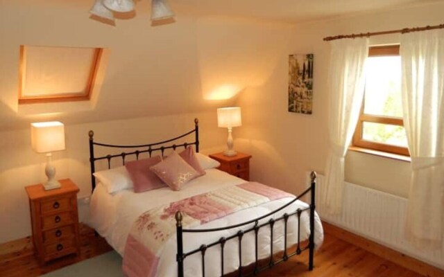 Luxury 4 Bedroom House in Tallagh Hill, Belmullet