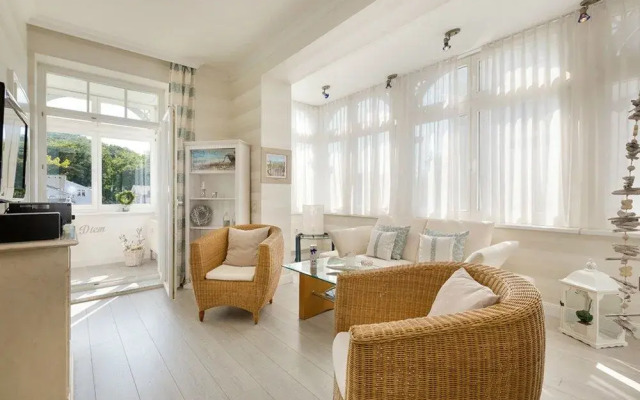 Villa Frigga & Villa Freia