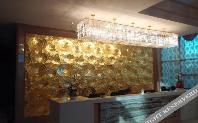 Urba Bona Hotel (Golmud Railway Station & Kunlun Park Branch)