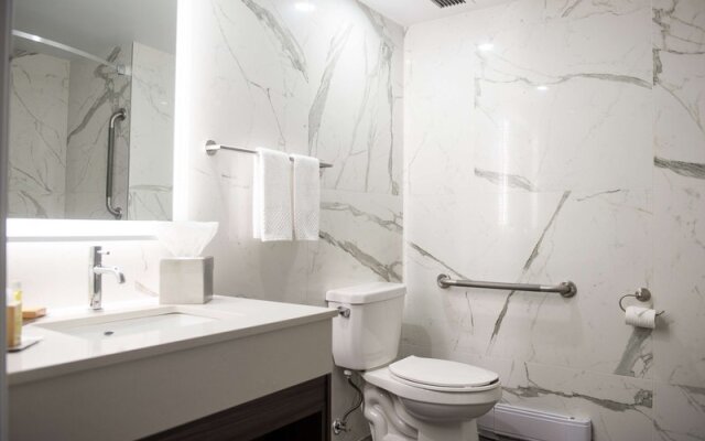 Doubletree By Hilton Gatineau-Ottawa
