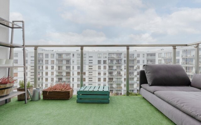 Stylish Apartment Rydygiera by Renters
