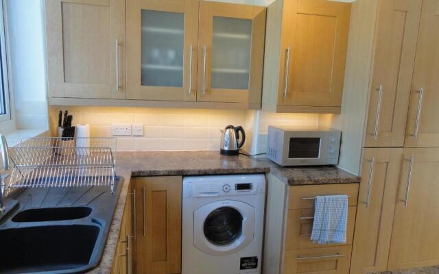 Filton House by Cliftonvalley Apartments