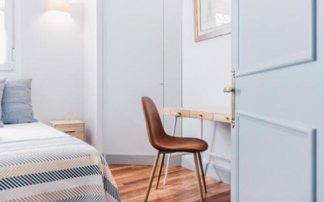 Izar Apartment by People Rentals