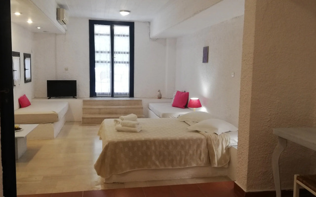 Mare Vista Hotel - Epaminondas