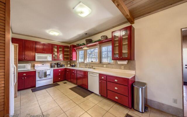 Pecan Farm Haus in Fredericksburg