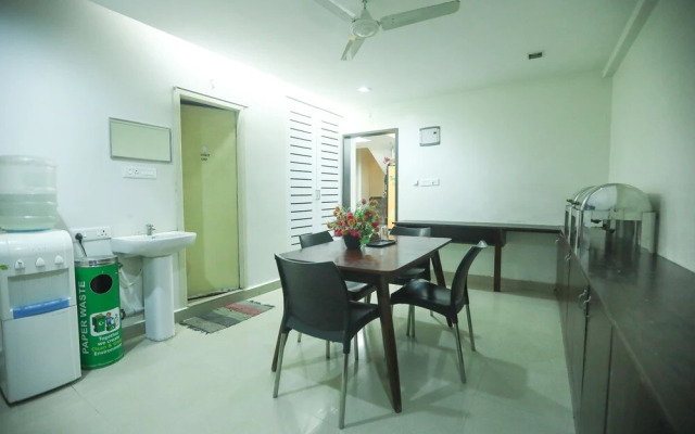 ULO Aravindar Residency