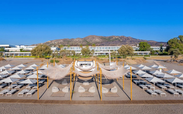 Gennadi Grand Resort