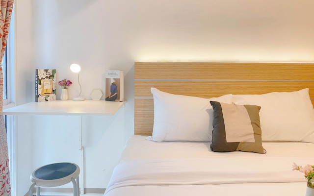 Comfy and Enjoy Studio Room at Tokyo Riverside PIK 2 Apartment – Guest Rooms – Jakarta