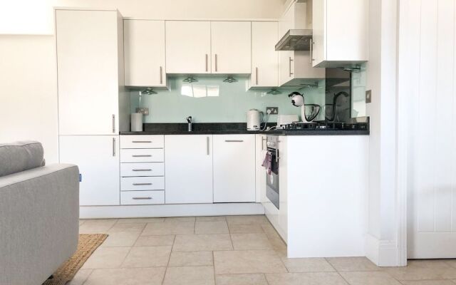 Windsor Mews by Stay Focused SA