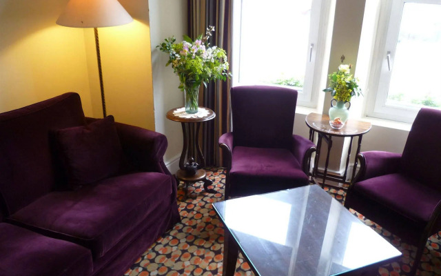 Garnish House Guesthouse