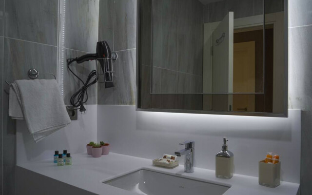 Exclusive1+1 Apartment(with terrace) - Core Living
