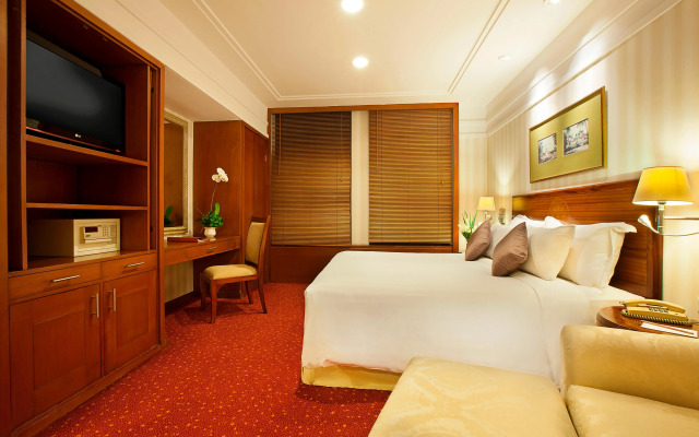 REDTOP Hotel & Convention Center