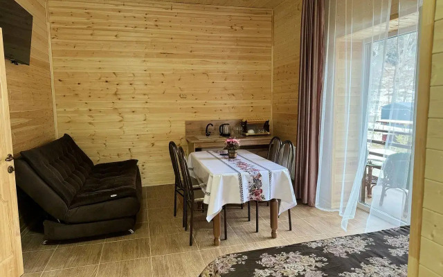 Hotel Cheget Khoum