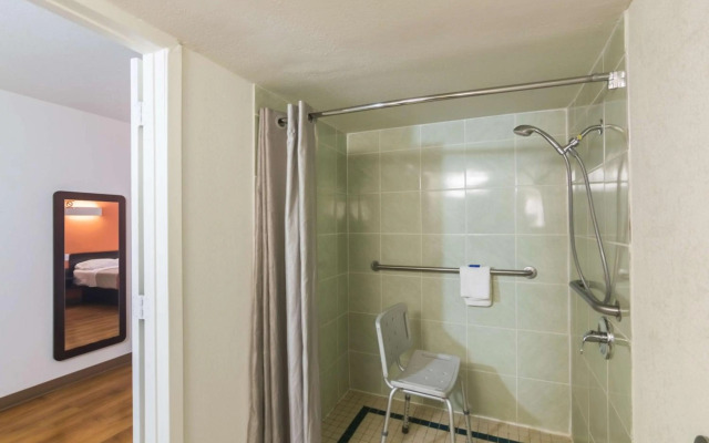 Motel 6 Wichita Falls, TX - North