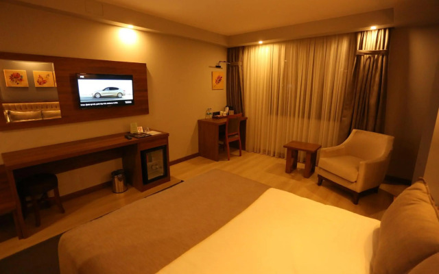 Oytun Park Hotel