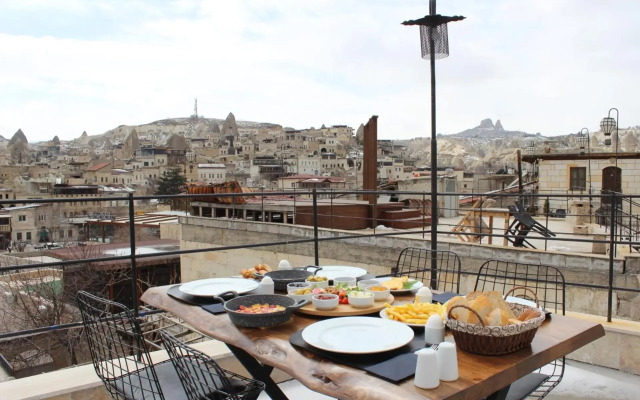 Kayra Cave Suites