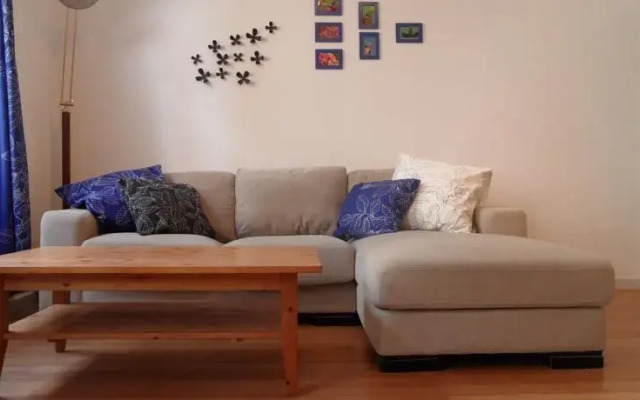 Apartment Tour & Taxis 1