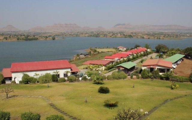 Savana Lake Resort