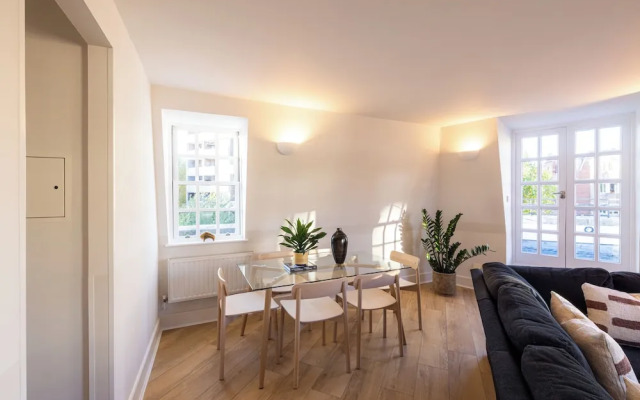 The Regency - Serviced Apartments