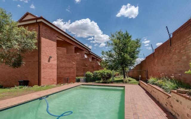 Jozistay Savannah Apartments