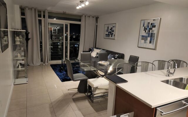 Wonderful 1 bedroom condo in Midtown