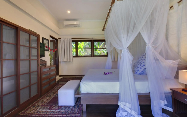 Villa Eight