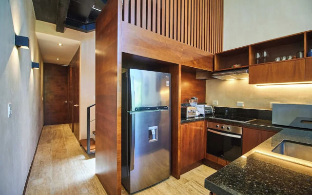 Luxury Penthouse in Aldea Zama, private pool and rooftop, 24 7 security in a gated community