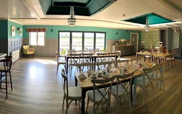 Pitlessie Inn and Pantry