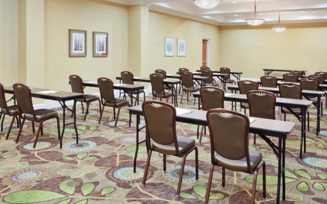 DoubleTree by Hilton Brunswick