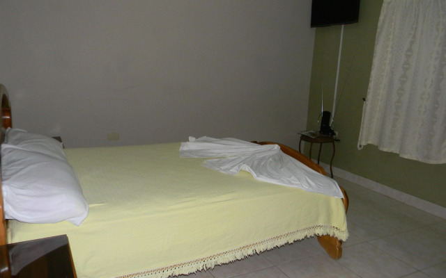 Hotel Rio Guayas